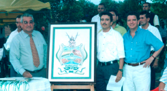 Marco Garavito creó el escudo y lo expuso ante la comunidad zuliana.