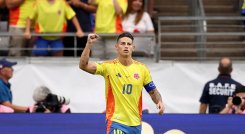  El mediocampista colombiano James Rodríguez espera definir su futuro con el Sao Paulo.