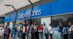 Este beneficio va dirigido a los grupos poblacionales mencionados anteriormente, como mayores de 40 años, concejales, madres sustitutas, ediles y personas en condición de discapacidad.