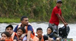 Las rutas marítimas improvisadas que han usado cientos de migrantes en las últimas semanas para llegar a Colombia comienzan en dos puntos: uno en la comarca de Guna Yala y otro en la provincia de Colón, en Panamá. /Foto: redes sociales 