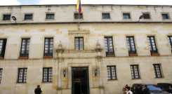 Funcionarios y ex cancilleres