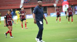 Bernardo Redín, técnico del Cúcuta Deportivo 2025. 