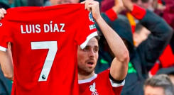 Diogo Jota con Luis Díaz