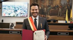 Bogotá honra a Gusi, embajador del pop tropical colombiano.