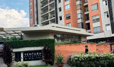 Ventura Plaza Reservado