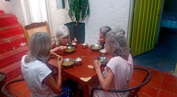 En medio de la pandemia de coronavirus, la fundación no ha dejado de velar por los ancianos a los que ampara. / Foto: Cortesía