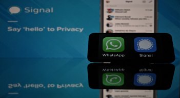 La política de seguridad de WhatsApp provocó el éxodo masivo a otra aplicación. Foto AFP