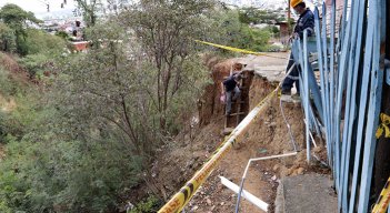 La comunidad denuncia que ya varias personas se han accidentado en este lugar.