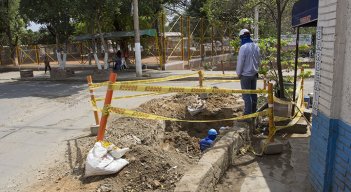 En diferentes sectores de la ciudad hay obras que las empresas de servicio público dejan inconclusas,, ocasionando dificultades a la comunidad. / Foto Luis Alfredo Estévez
