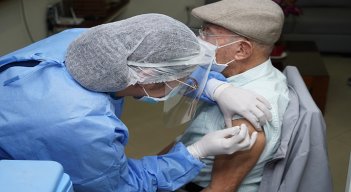 Esta estrategia será solo para agendar citas de vacunación de la COVID-19 para adultos mayores de Cúcuta./FOTO: Archivo