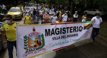 Docentes marchan nuevamente en Cúcuta. / Foto: Juan Pablo Cohen