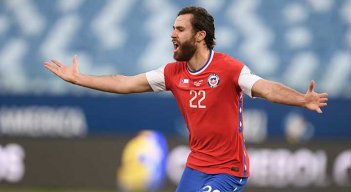 El aglochileno, Ben Brereton se estrenó con Chile en la Copa América 2021. 