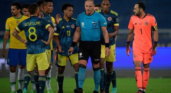 Colombia cayó derrotada 2-1 ante Brasil por la Copa América. 