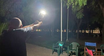 Los vecinos de Prados Norte no pueden ir al parque de noche porque permanece en completa tinieblas./Foto Orlando Carvajal