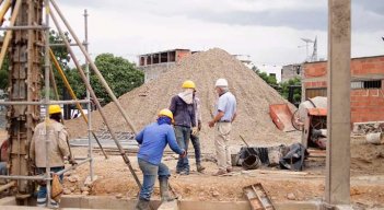 en un 42 por ciento avanza la obra del parque Lineal de Sevilla./Foto Cortesía