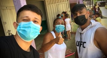 Líderes en su labor comunitaria