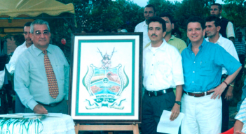 Marco Garavito creó el escudo y lo expuso ante la comunidad zuliana.