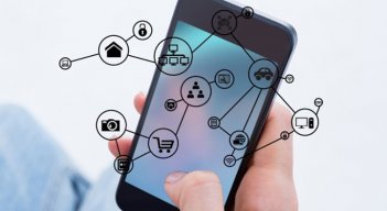 A nivel nacional, los sectores que más utilizan este concepto en los escenarios corporativos son aquellos que cuentan con una mayor madurez tecnológica. / Foto: Freepik