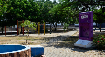 La zona wifi ubicada en el parque dejó de funcionar y está en completo abandono.