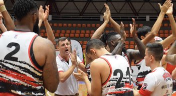 Manuel Córdoba, técnico de Motilones del Norte. 
