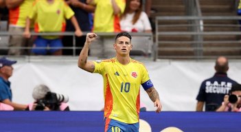  El mediocampista colombiano James Rodríguez espera definir su futuro con el Sao Paulo.