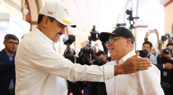 Petro y Nicolás Maduro. 