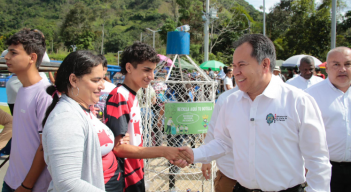 Gobernador William Villamizar en Salazar de Las Palmas.