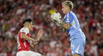 Duelo de rojos por el título de la A.