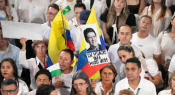 Abogado y familia de Miguel Uribe denunciarán a Petro