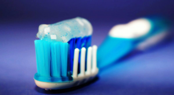 Crema de dientes