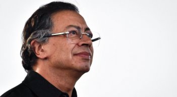 GUSTAVO PETRO 