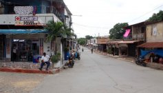 barrio Carlos Pizarro se destaca por su comercio