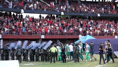 Hinchada del Cúcuta vs. Nacional 2025. 