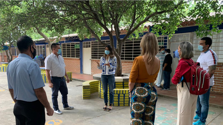 En promedio, cada alumno tendrá clase presencial cada quince días