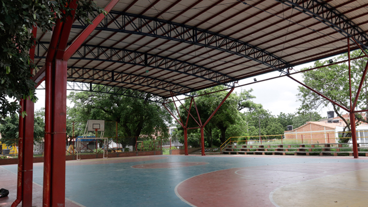 El coliseo fue remodelado en la administración del exalcalde César Rojas. 