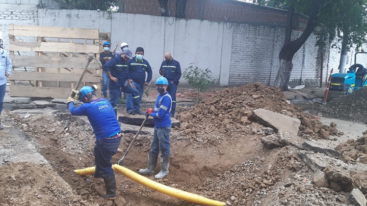 La tubería de gas ya está siendo reparada para evitar una tragedia.