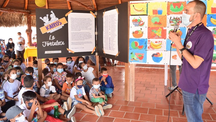 Alex Brahim dialogó en el evento de clausura, en La Fortaleza. / Cortesía Fundación El Pilar.