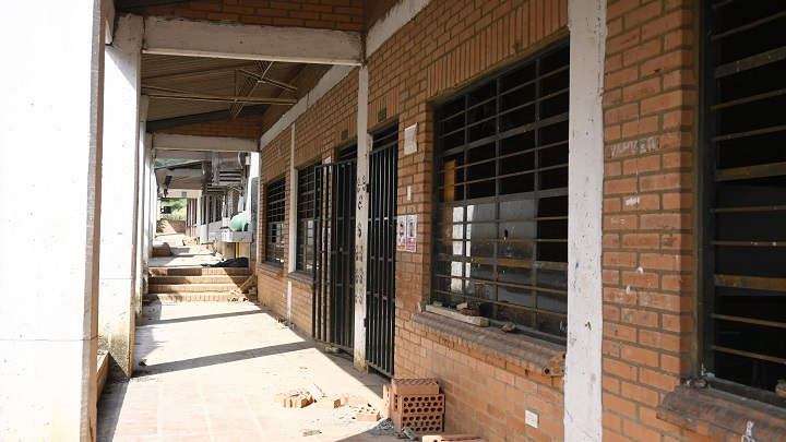 En la institución se están llevando a cabo algunos arreglos, pero con recursos de la administración municipal. / Foto: Jorge Gutiérrez / La Opinión 