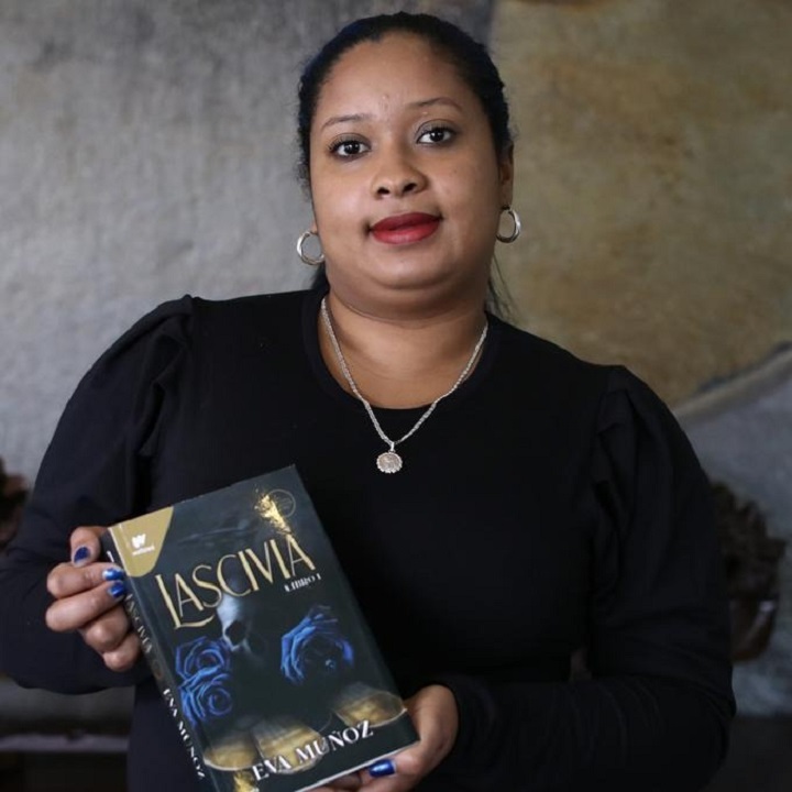 Eva Muñoz, autora de la Trilogía Pecados Placenteros.