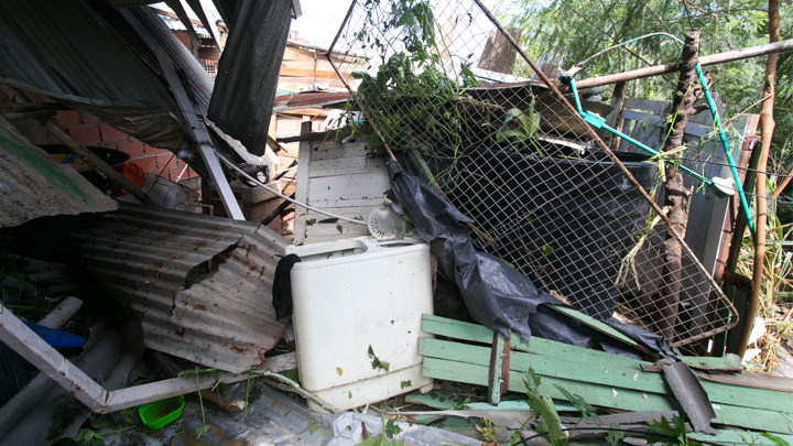 Las lluvias afecataron a varios sector de la comuna 8/Juan Pablo Cohen 