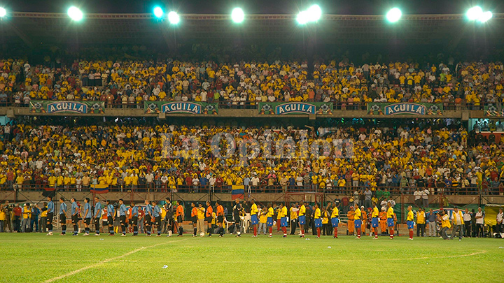 Colombia vs. Uruguay se enfrentaron la noche del 7 de febrero de 2007 en el gramado del estadio General Santander