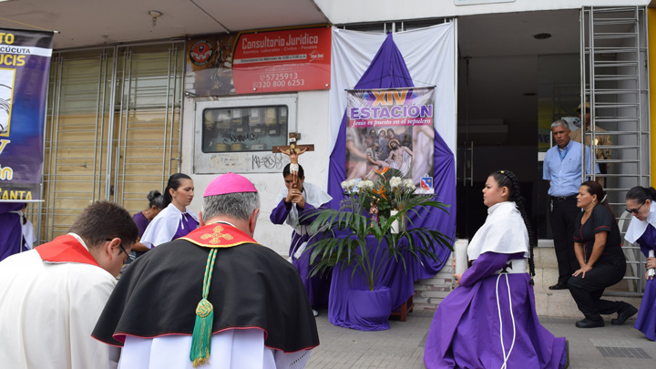 La Diócesis de Cúcuta en su tradicional viacrucis 