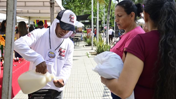 Emprendimientos población migrante 