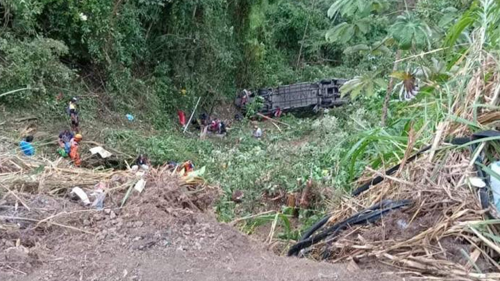 Diez Muertos Y 32 Heridos En Accidente En El Playón Un Bus Rodó Al Abismo 2099