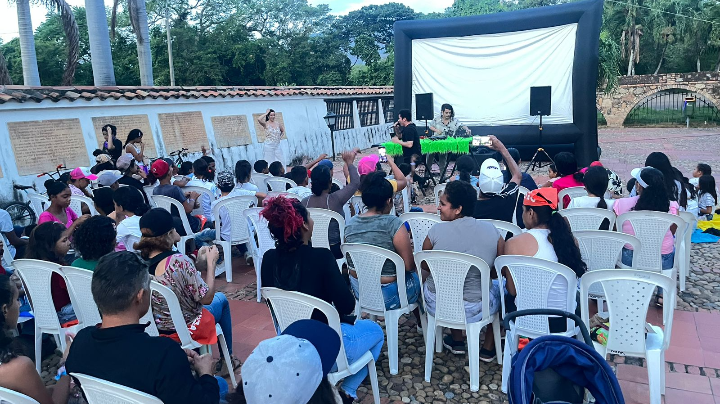 Culminaron con actividades de cine