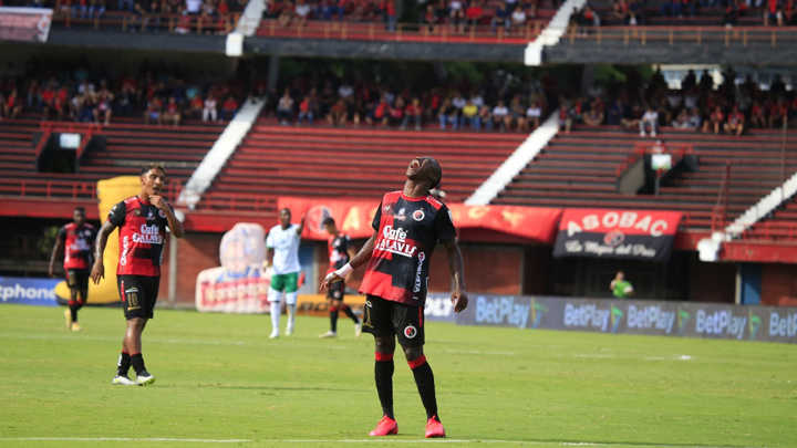 Los rojinegros igualaron 1-1 con el elenco vallecacuano.