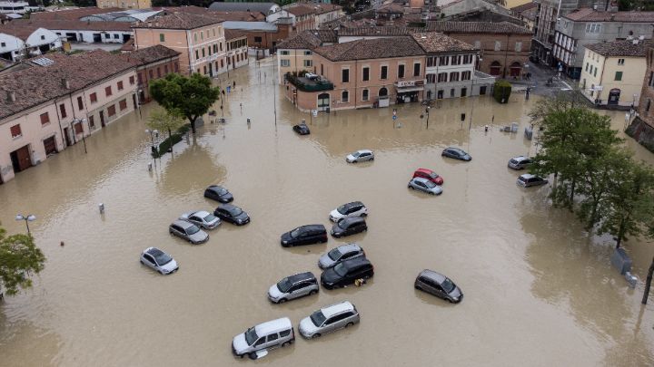 Italia-Fuertes inundaciones en la ciudad de Lugo e 18 de mayo, tras las fuertes lluvias registradas.