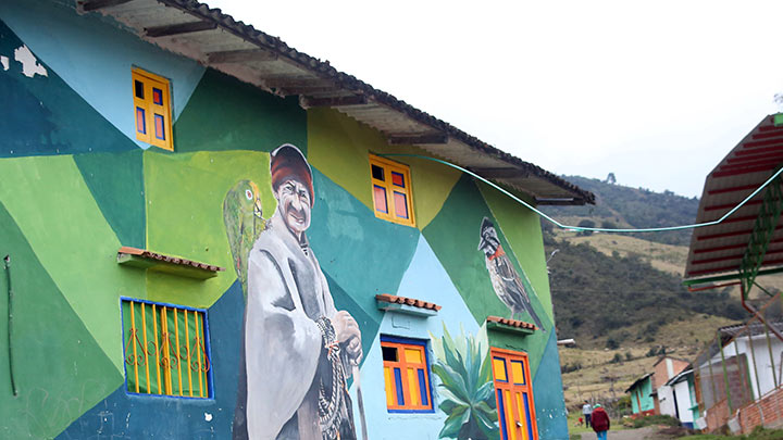 Mural en el corregimiento Presidente de Chitagá. / Foto: Carlos Eduardo Ramírez-La Opinión