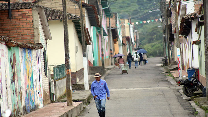 Calles del pueblo de Chitgá./ Foto: Carlos Eduardo Ramírez-La Opinión