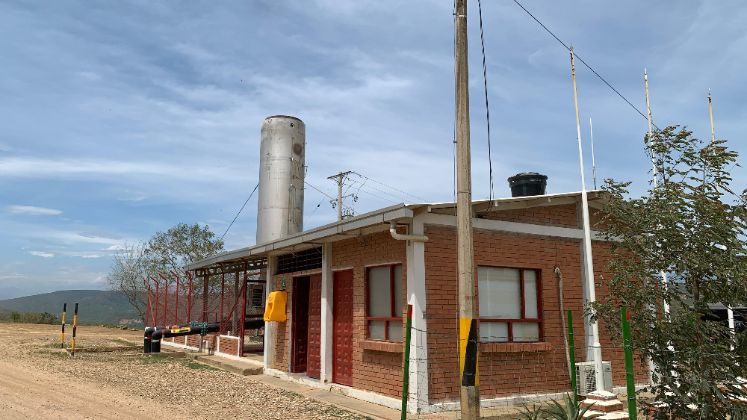 Antorcha de quema biogás que permite minimizar la presencia de gases de efecto invernadero. / Foto: Cortesía / La Opinión 